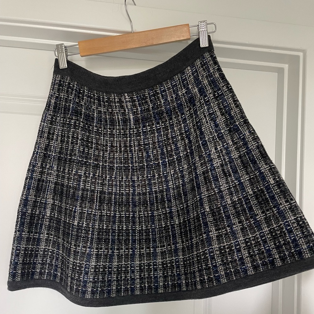 Sweater material skirt